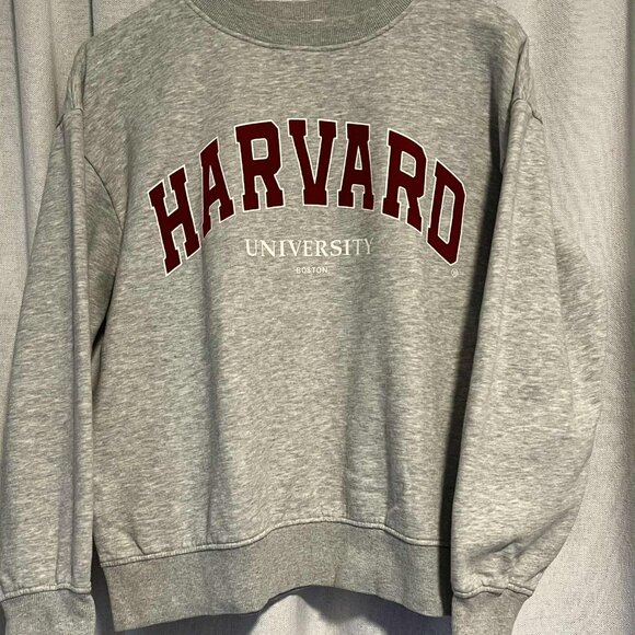 H & M Grey Harvard University Sweatshirt Crimson Harvard Logo Size M - Picture 4 of 6
